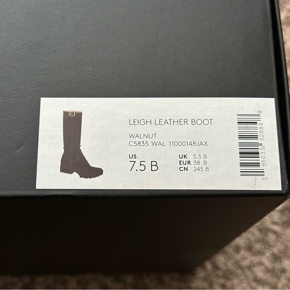 Brand new Coach Leather boot, size 7,5 walnut/brown - Picture 5 of 7